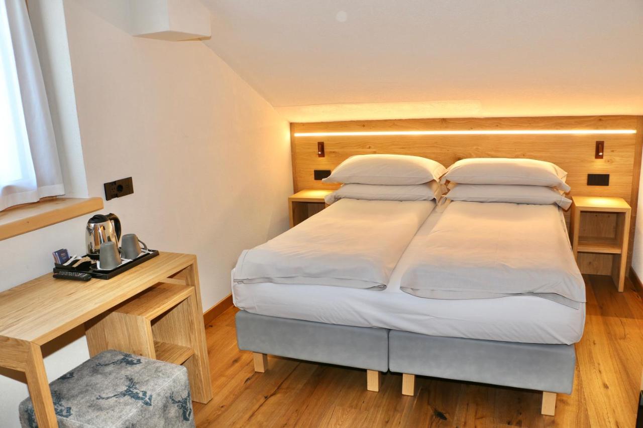 Hotel Galli'S - Centro Ливиньо Екстериор снимка